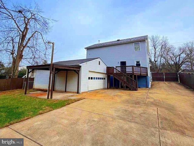 7726 AMHERST DR, Manassas, VA 20111