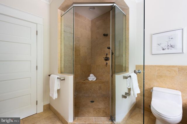 2913 UNIVERSITY TER NW, Washington, DC 20016