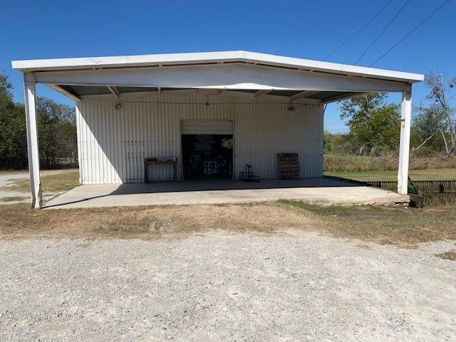 900 Coleman Street, Brownwood, TX 76801