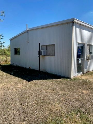 900 Coleman Street, Brownwood, TX 76801