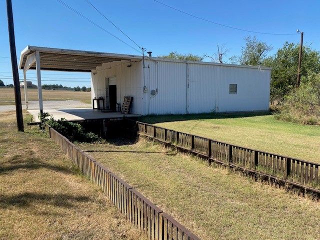 900 Coleman Street, Brownwood, TX 76801
