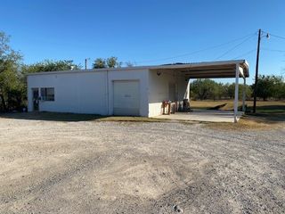 900 Coleman Street, Brownwood, TX 76801