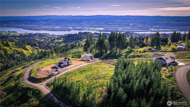322 Anderson Drive, Kalama, WA 98625
