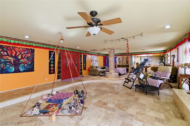 3040 Westwind Road, Las Vegas, NV 89146