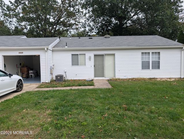 667A Farrington Court, Manchester, NJ 08759