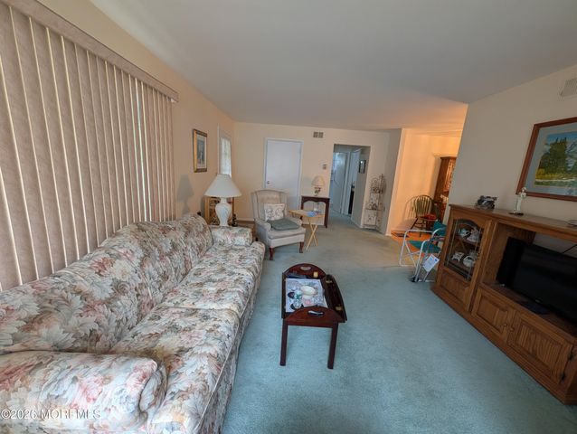 667A Farrington Court, Manchester, NJ 08759