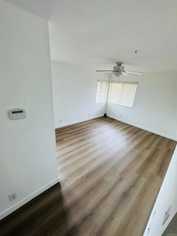 1602 Wesley Way, Vista, CA 92081