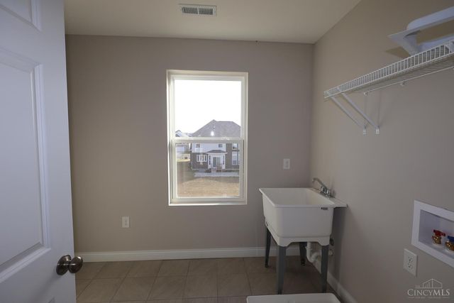 5650 White Pine Lane, Fairfield Twp, OH 45011