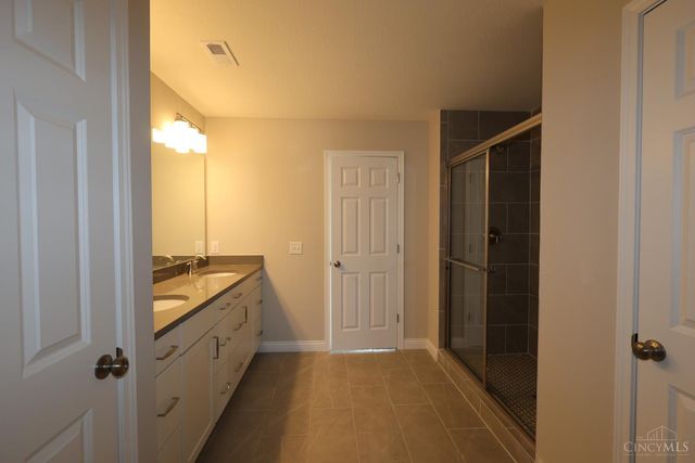 5650 White Pine Lane, Fairfield Twp, OH 45011