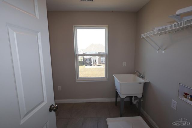 5650 White Pine Lane, Fairfield Twp, OH 45011