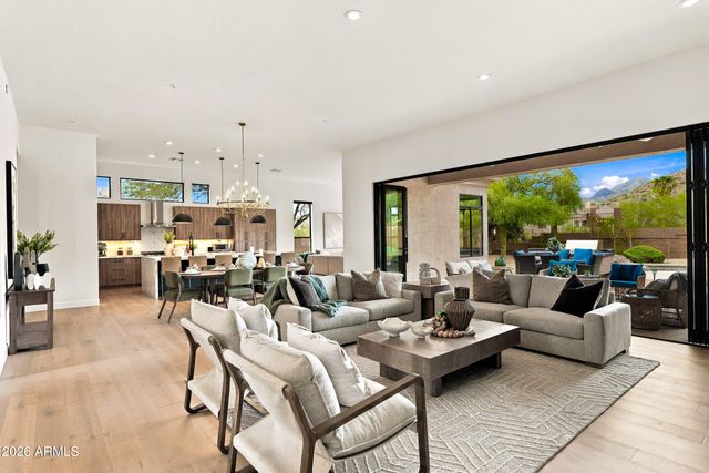 13144 E LUPINE Avenue, Scottsdale, AZ 85259