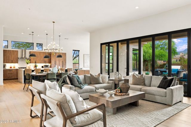 13144 E LUPINE Avenue, Scottsdale, AZ 85259