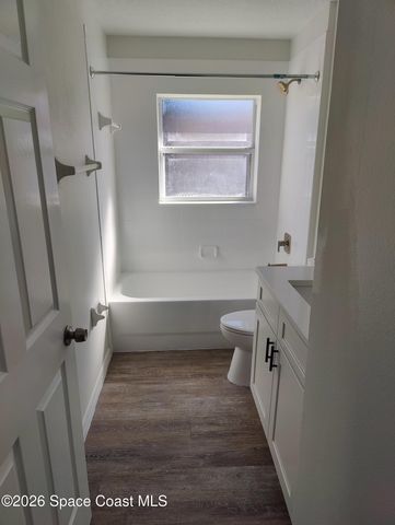 219 Aladdin Street NE, Palm Bay, FL 32907