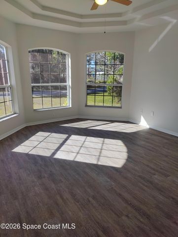 219 Aladdin Street NE, Palm Bay, FL 32907