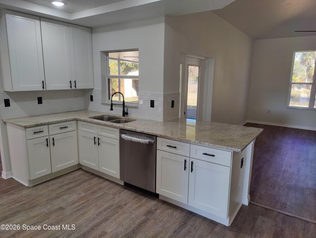 219 Aladdin Street NE, Palm Bay, FL 32907