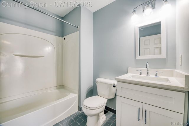 1159 Beaver Run, Troy, MI 48083
