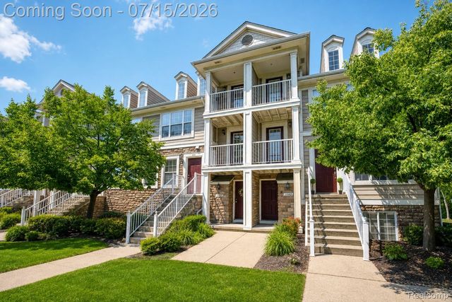 1159 Beaver Run, Troy, MI 48083