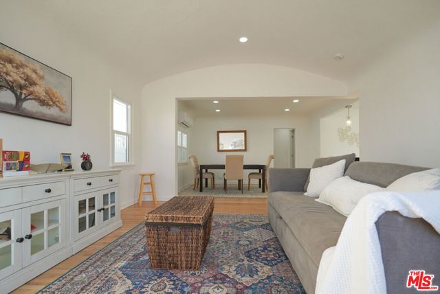 7806 S Denker Avenue, Los Angeles, CA 90047