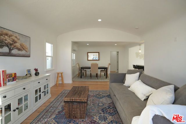 7806 S Denker Avenue, Los Angeles, CA 90047