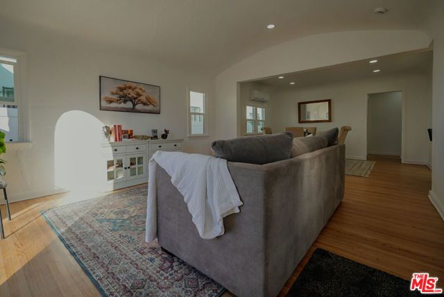 7806 S Denker Avenue, Los Angeles, CA 90047