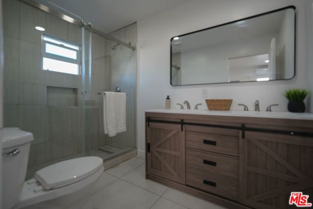 7806 S Denker Avenue, Los Angeles, CA 90047