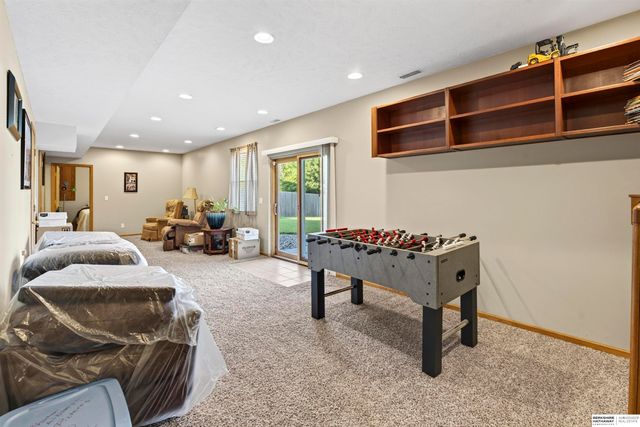 12525 S 217th Street, Gretna, NE 68028