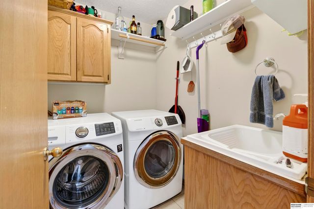 12525 S 217th Street, Gretna, NE 68028