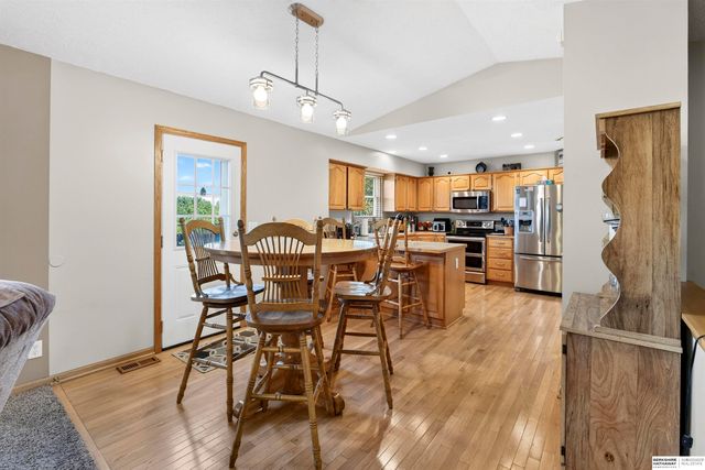12525 S 217th Street, Gretna, NE 68028