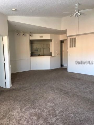 5554 METROWEST BOULEVARD 4-201, Orlando, FL 32811