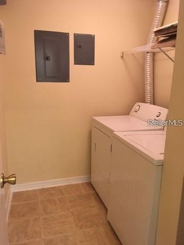 5554 METROWEST BOULEVARD 4-201, Orlando, FL 32811