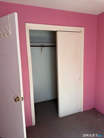 273 Derby Avenue 503, Derby, CT 06418