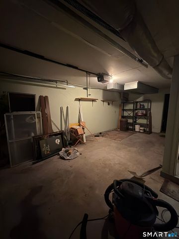 273 Derby Avenue 503, Derby, CT 06418