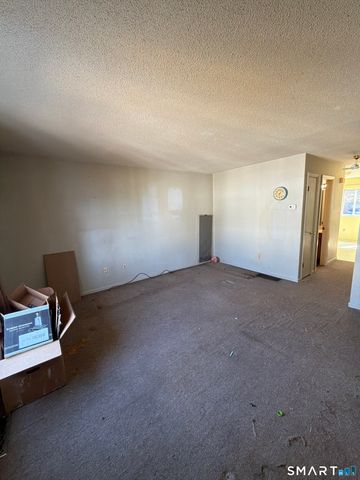 273 Derby Avenue 503, Derby, CT 06418