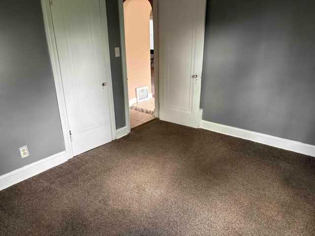 23404 Plum Hollow Street, Southfield City, MI 48033