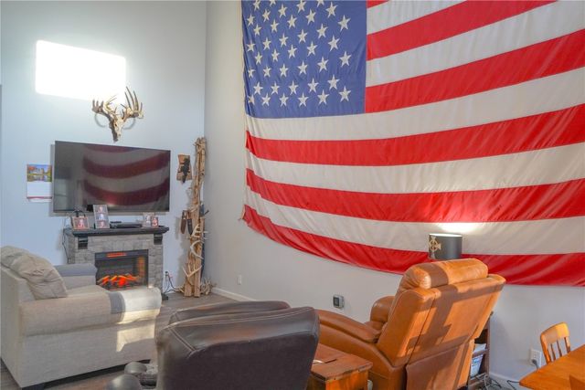 3728 Sunshine Street SW, Cedar Rapids, IA 52404