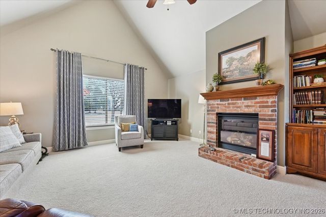 24383 E 145th Street S, Coweta, OK 74429