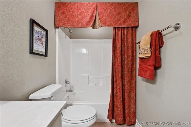 24383 E 145th Street S, Coweta, OK 74429