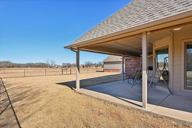 24383 E 145th Street S, Coweta, OK 74429