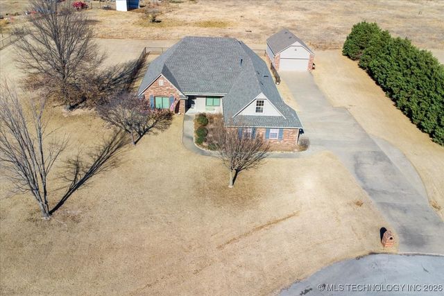 24383 E 145th Street S, Coweta, OK 74429