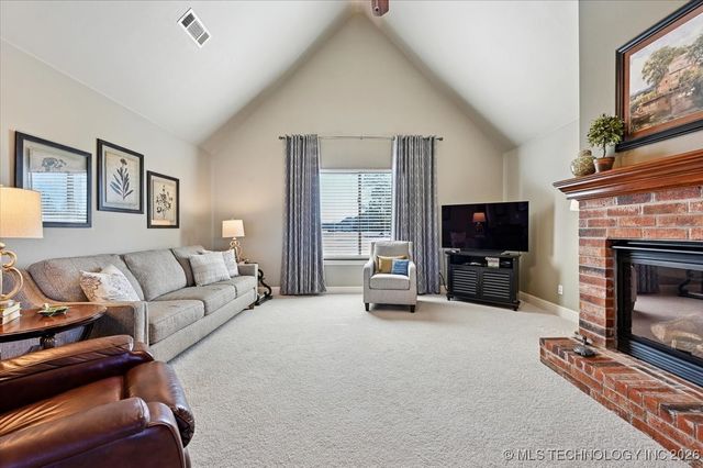 24383 E 145th Street S, Coweta, OK 74429