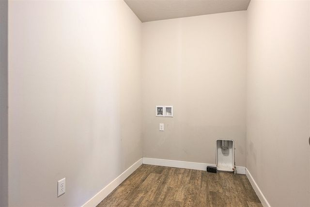 1318 Ashton Woods Court, Portage, MI 49024