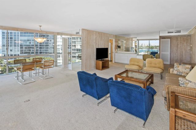 1780 Avenida Del Mundo 602, Coronado, CA 92118