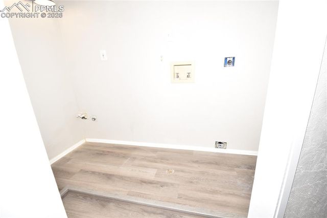 4233 Moonbeam Drive, Colorado Springs, CO 80916