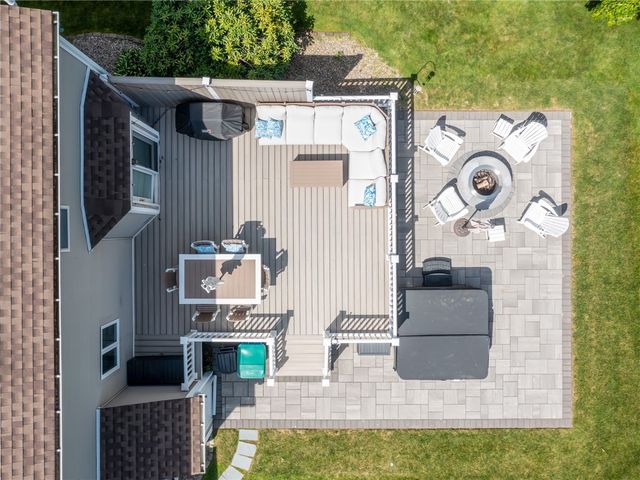 108 Wilbur Road, Lincoln, RI 02865