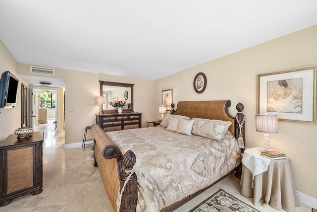 6885 N Ocean Boulevard 1040, Ocean Ridge, FL 33435