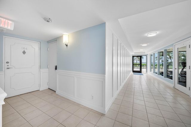 6885 N Ocean Boulevard 1040, Ocean Ridge, FL 33435