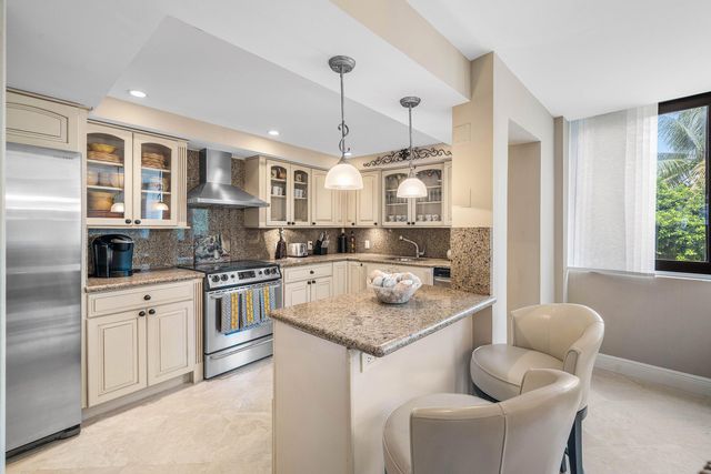 6885 N Ocean Boulevard 1040, Ocean Ridge, FL 33435