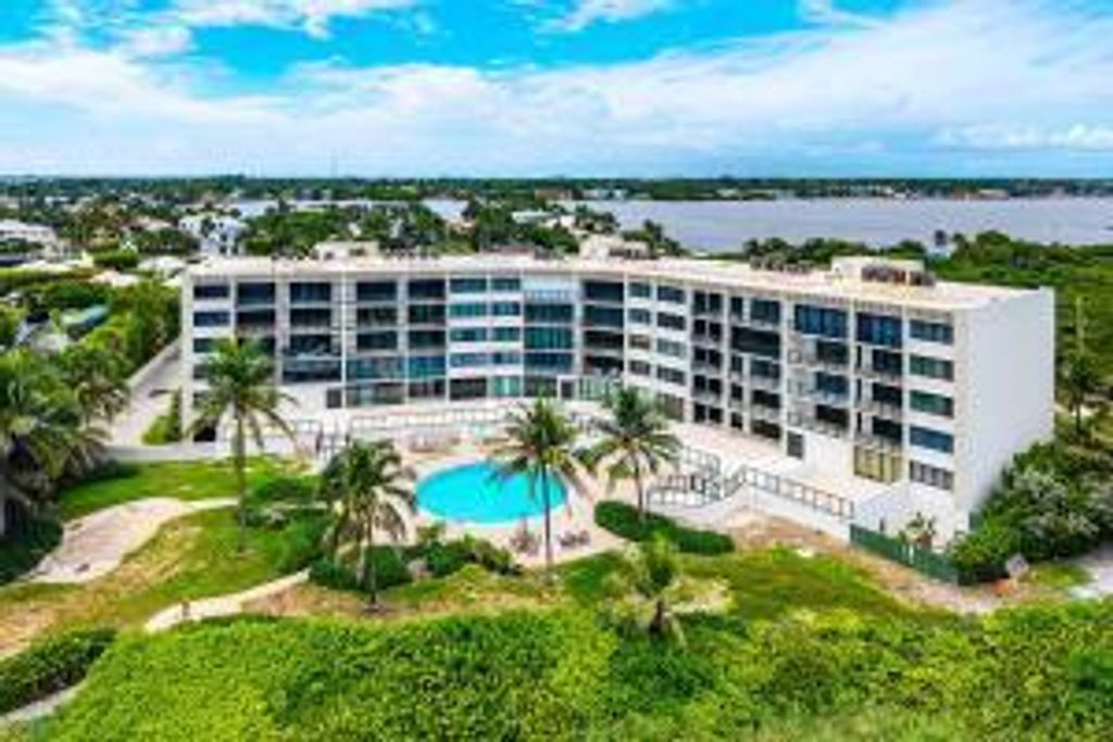 6885 N Ocean Boulevard 1040, Ocean Ridge, FL 33435