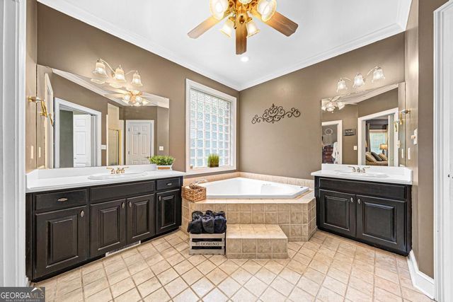 685 Melody Lane, Hartwell, GA 30643