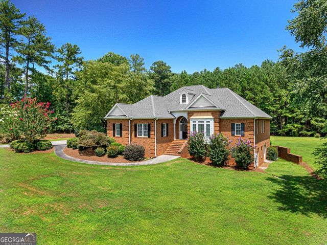 685 Melody Lane, Hartwell, GA 30643